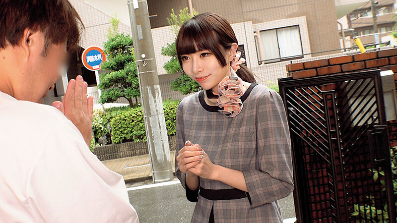 美しい制服姿がたまんない大企業の受付嬢さんがじゅぼじゅぼ連続射精ノーハンドフェラ大会！！恥ずかしそうにお口だけでデカチン「おしゃぶりしてると下のお口にも欲しくなっちゃった」パンスト脱ぎ捨て生ハメSEX総発射21発【お口×13発】【中出し×8発】 画像19