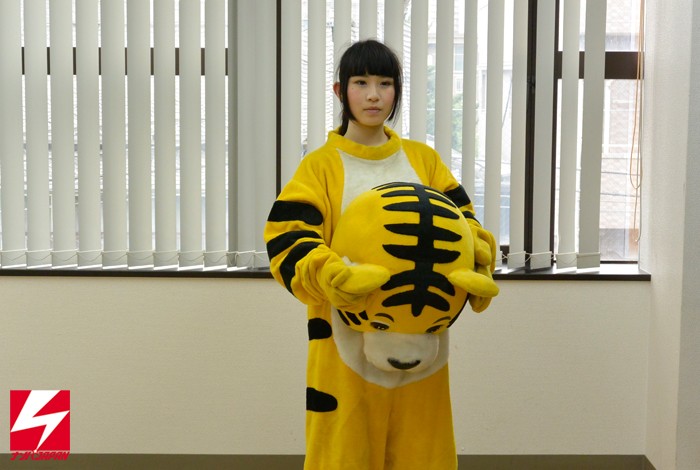 NNPJ-098 第 3 部分 - 52 分钟