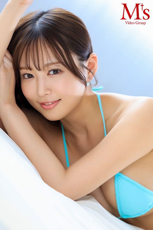 まさかの妹の彼氏のチ○ポがドストライク！ 毎日シコリまくってたグラドルがまさかの彼女のお姉ちゃん！？ ダメだと分かっていてもイカされ過ぎて撃チンしちゃう姉失格な私。 生ズリネタを目の前に俺のチ○ポは大暴走！ 葉月まゆ 画像1