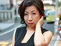 五十路のおばさんが一番エロい！おち●ぽに飢えてる一人暮らしの熟女の家で濃密お泊まりSEX12連発！ - サンプル 9