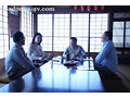 町内会の乳オナホにされた人妻 ～Nカップを躾ける中年オヤジの輪●集会～ 城ヶ崎百瀬 - 2