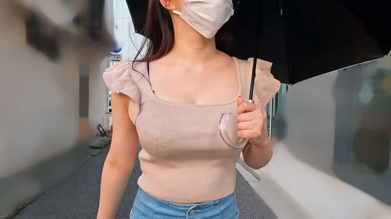 天然巨乳を揉む 豊満ユサユサおっぱいを着衣や生や下着で揉んだり吸ったりこねくり回したり