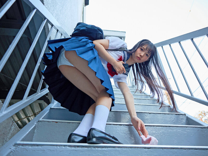 アリスJAPAN ストーカー視点で下校中の女子生徒をつけ狙い犯しまくる追跡レ●プVRノーカット収録 画像12