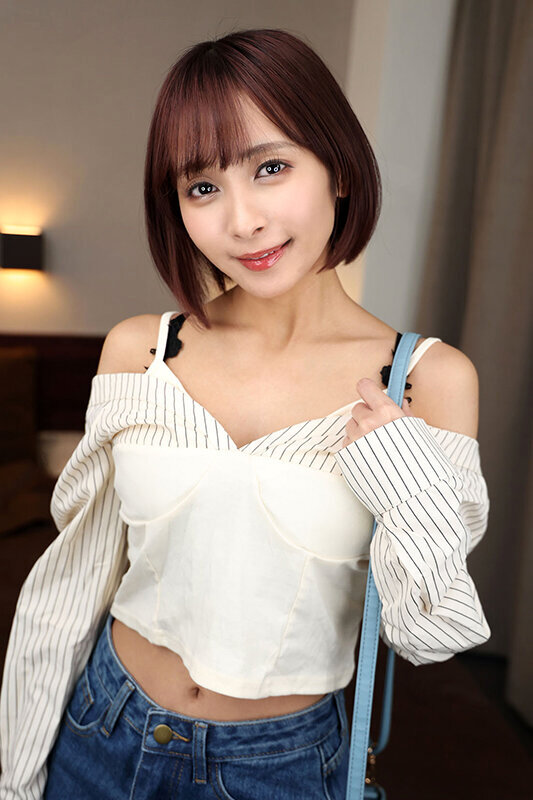 KMP 巨乳でSEX大好き!男の理想の女の子は可愛くて巨乳で股が緩い!そんな彼女たちの3作品ノーカット収録!! 逢見リカ 花柳杏奈 美園和花 画像7