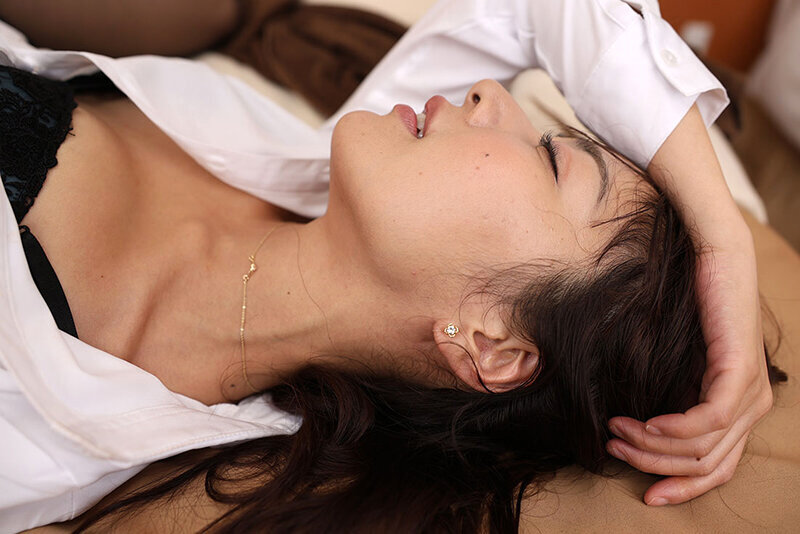 KMP 可愛すぎて悶絶！超絶美女にこれでもかと迫った顔面特化3作品をノーカット収録！！ 桜木美音 水川潤 春陽モカ 画像10