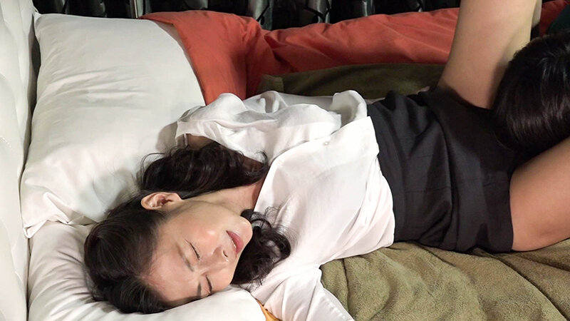 PARATHD-03649 パート 1 - 30 分