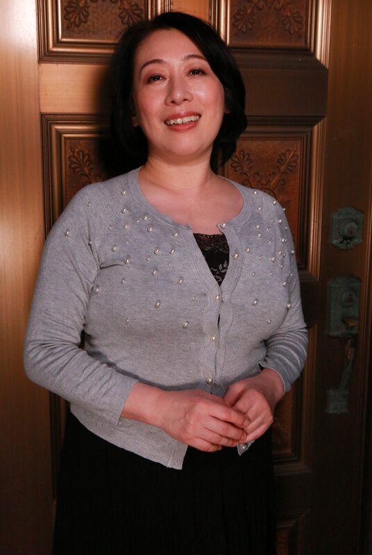 ひとり暮らしするお婆ちゃんの家に泊まりに行こう460分ベストVol.1~一宿一飯のお礼にチンポでご奉仕 17枚目