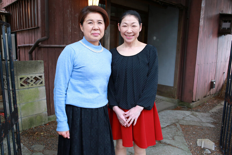 ひとり暮らしするお婆ちゃんの家に泊まりに行こう460分ベストVol.1~一宿一飯のお礼にチンポでご奉仕 2枚目