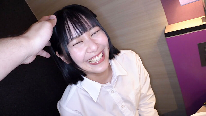 夜の公園でぼっち飲みしてるホロ酔いOLをナンパしたらほぼヤレる説を検証！（1） 天野花乃