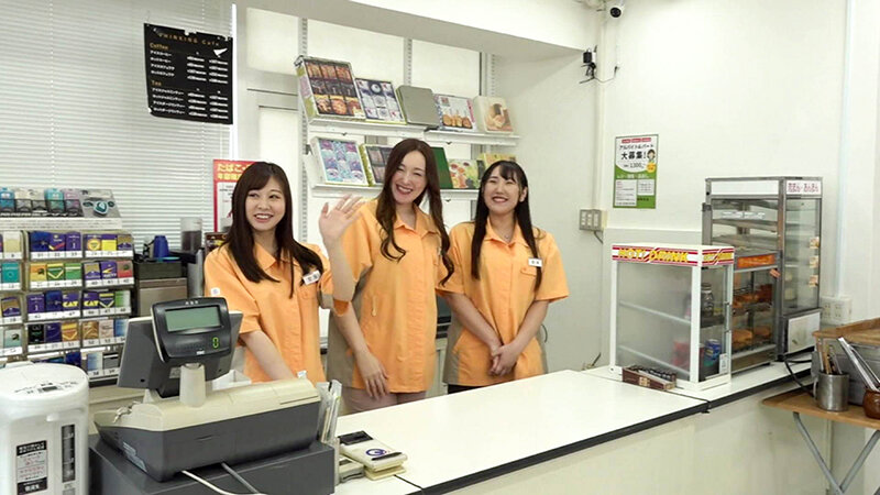 【連続スケベ小説】コンビニで働く巨乳母娘3～店内でチンポをつまみ食いするHカップ女子大生次女・こころさん 綾瀬こころ 画像1