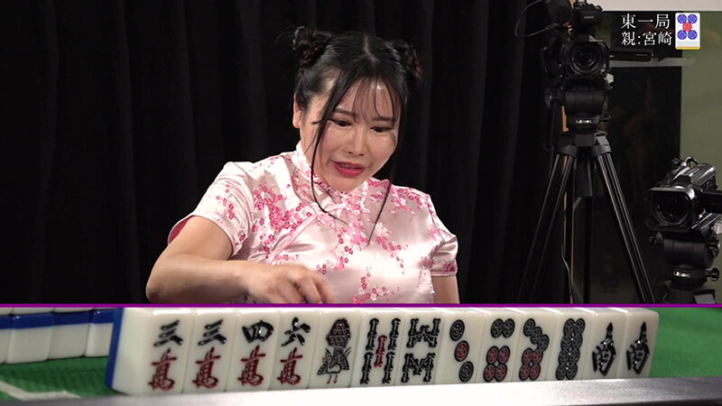 サンプル-セクシー雀王決定戦！リアル脱衣麻雀トーナメント Round1
