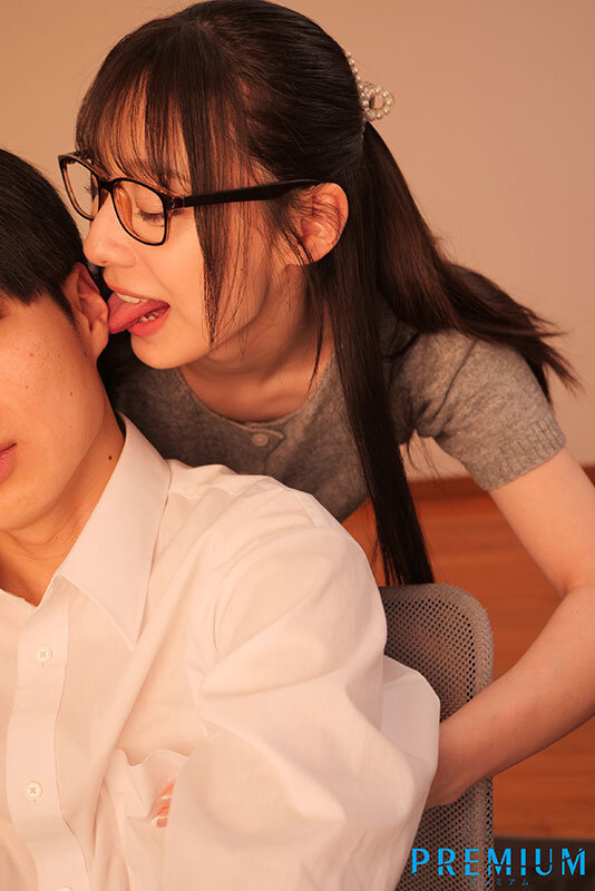 「エッチなことばかり教えてごめんね？」ベロキス手コキで情けなく腰ガク射精する童貞生徒が可愛くて…何度も中出しさせる痴女家庭教師 三好佑香 サンプル