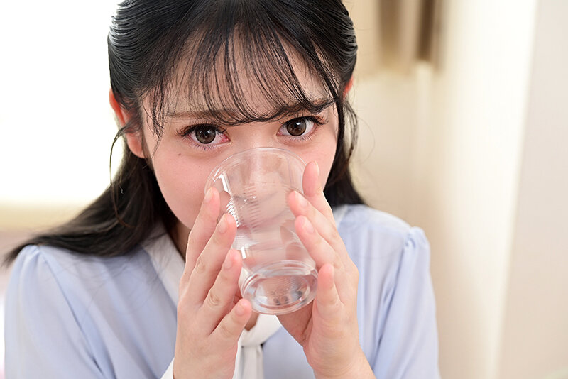 【VR】変態医師に媚薬を飲まされ言いなりスケベ検診 性欲モンスター化した美女に精液を搾取され尽くす 星宮もも 【8K】 5枚目