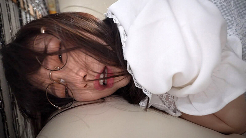 REAL-815 第 15 部分 - 114 分钟