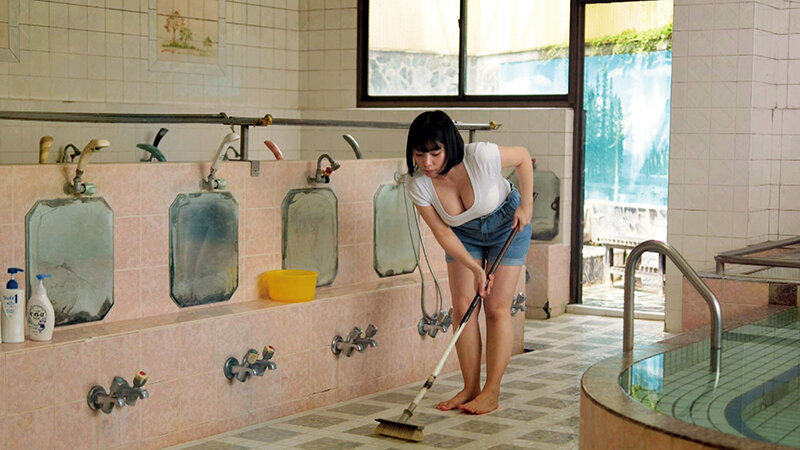 銭湯バイト輪●レ●プ 爆乳女子大生がオヤジ達に嬲られ精子と媚薬にまみれて堕ちていく湯けむり密室 九井スナオ