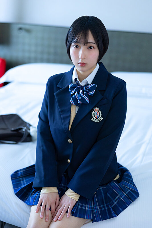 好意を寄せていた担任教師に連れられた先のホテルで、ぐちゃぐちゃに種付け輪●された女子生徒。 糸井瑠花 画像2