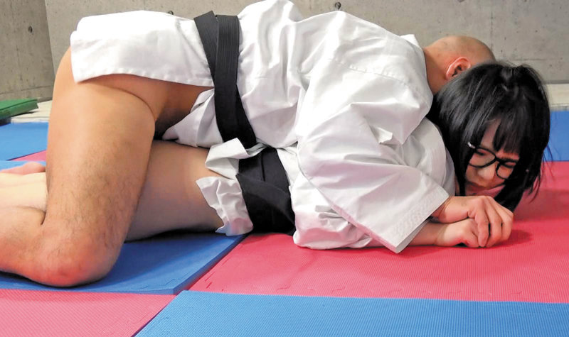 REXD-424 第 3 部分 - 72 分钟