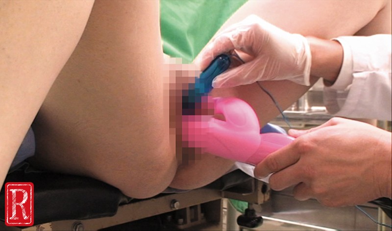 REZD-215 第 2 部分 - 71 分钟