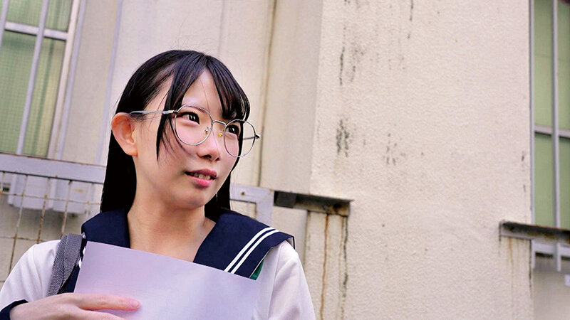 年齢の割に体の発育が遅い女子校生が未知の快楽に全身を震わせてアクメする媚薬漬け成長促進 南日菜乃 サンプル