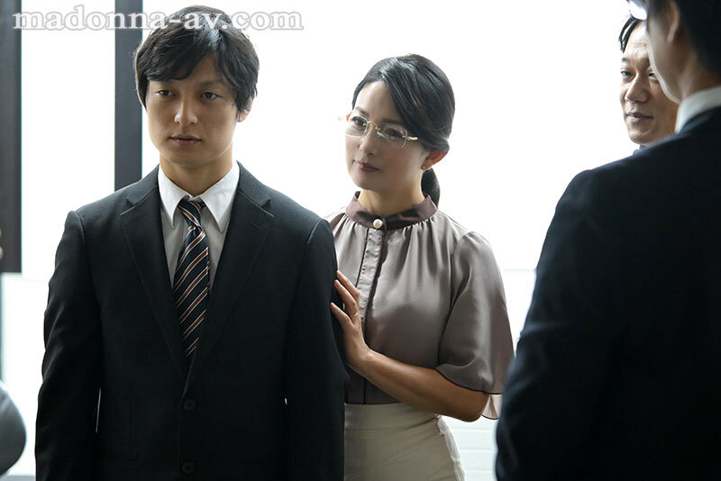 ROE-329 パート 1 - 30 分