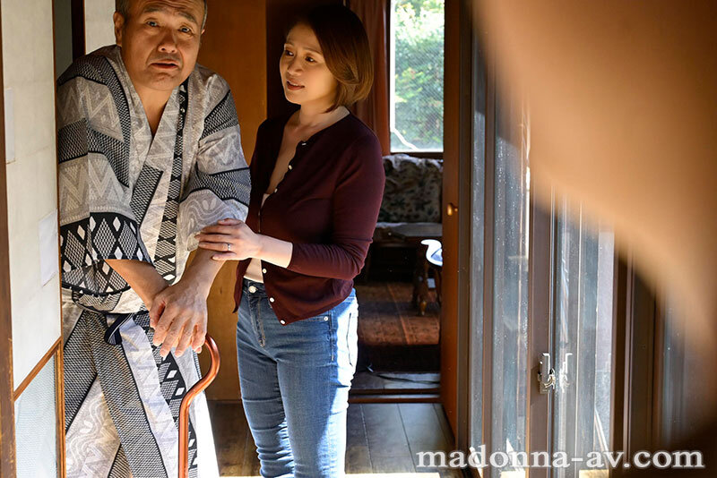 帰省したら、祖父と母がデキていた。あの日、見てしまった出来事が僕を生涯≪熟女好き≫に変えた―。 サンプル