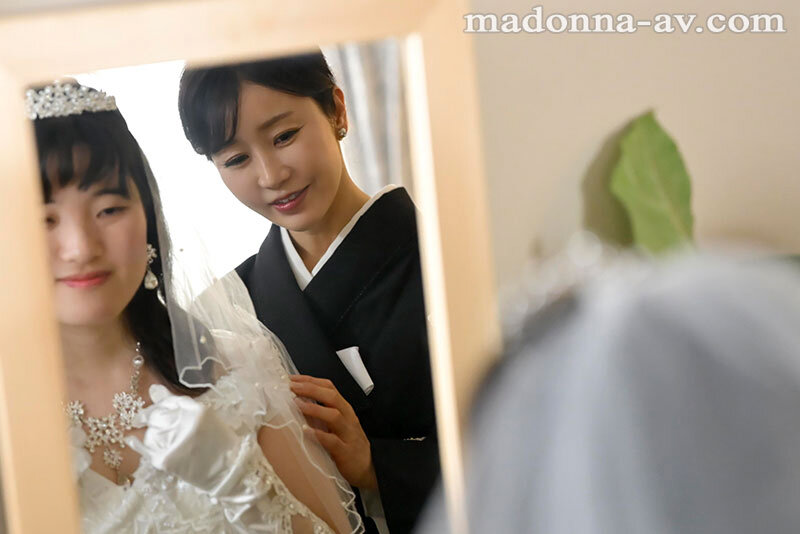 娘の幸せを見届けながら…。披露宴で娘婿に...のサンプル画像 2