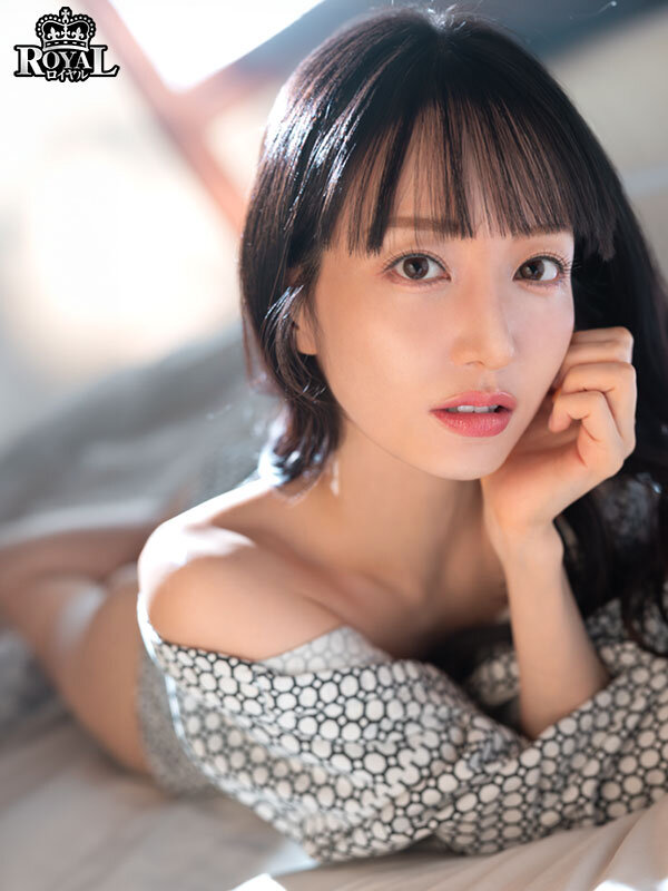 朝起きたら部屋に浴衣がはだけた後輩女子社員！いつも生意気で悪態ばかりついてくるのに、甘えてきたので… 石田佳蓮 サンプル