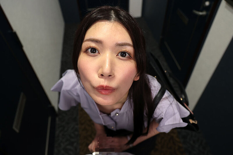 【VR】元オナクラ嬢の、愚痴話と手コキを。偶然再会した隣人OLお姉さんのストレス解消法は、ボクの感じている顔を見ることです…。 画像5