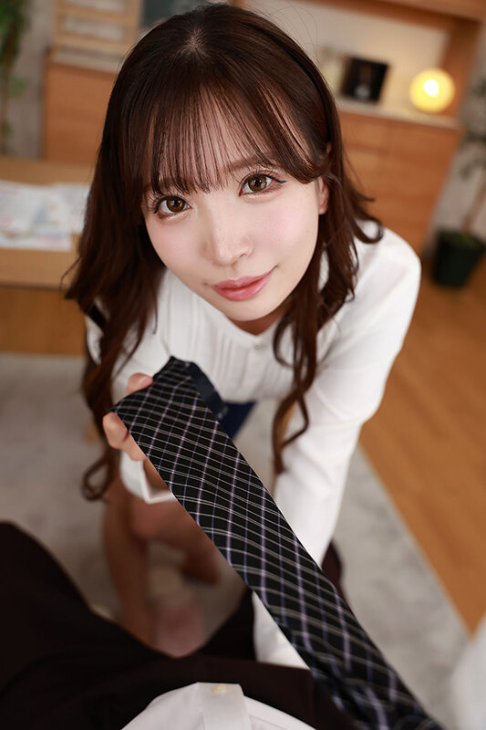【VR】甘やかされて…煽られて…緩急淫語と変速ギア騎乗位でM男の反応を楽しみ弄ぶチ〇ポ殺し部屋 小那海あや 画像3