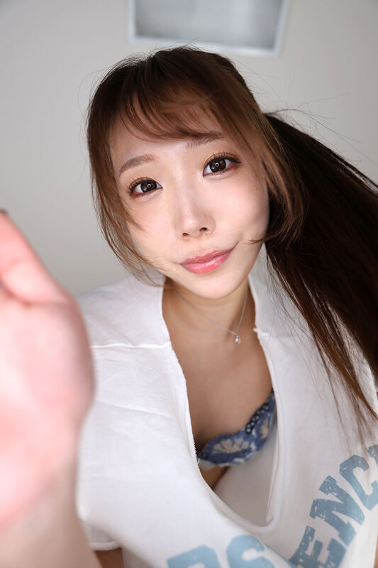 【VR】睡●中のささやき洗脳 僕の本命になるために今日もセフレは暗示を続けている。尾崎えりか 12枚目