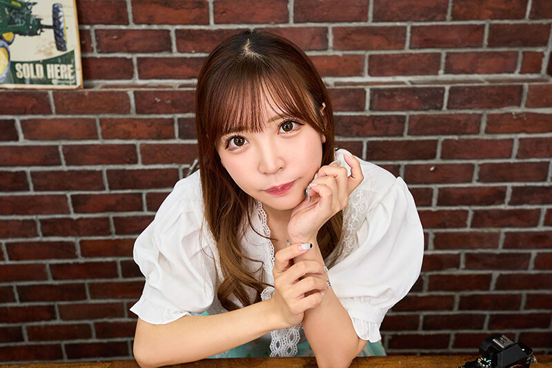 【VR】拝啓、クスリ漬けマラ狂い女様-純粋で眩しすぎるサークルの先輩を騙して拘束して落としてやったので、ボクは元気に生きていけます- 小那海あや サンプル