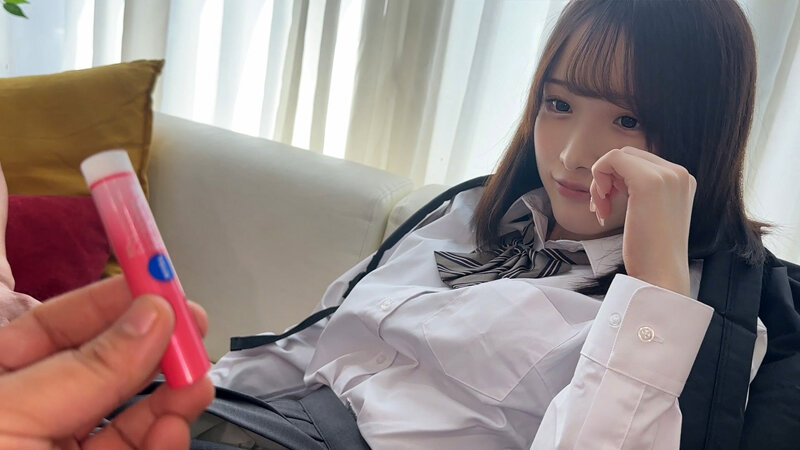 放課後素人制服美少女を即ハメ!エッチなインタビューで女の子をその気にさせて、その場で脱がせてガチ本番!女の子も思春期おま×こ発情させて本気で感じまくりイキまくり!まさにWINWINなのでたっぷり中出しまでシちゃいましたSP!エッチな素人ちゃん10名300分! 5枚目