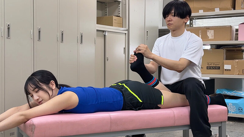 部活終わりの青春カップルが2人きりで隠れてコソコソ楽しそうに即ハメSEX。一部始終を隠し撮りした定点映像5名流出