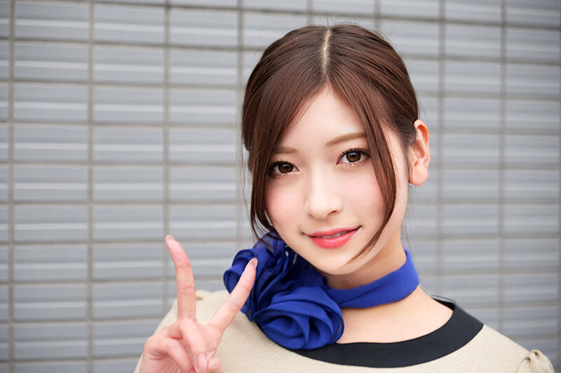 街で働くかわいい女の子をガチナンパ&その場でガチ本番交渉!真面目そうに見える制服系お姉さん!なんか普通に仕事してます感出てますがエロオーラ全開のムンムンビームの方が溢れ出てますよ! 7枚目