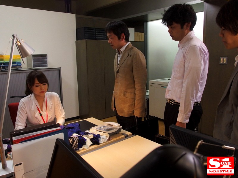 SNIS-201 第 4 部分 - 84 分钟