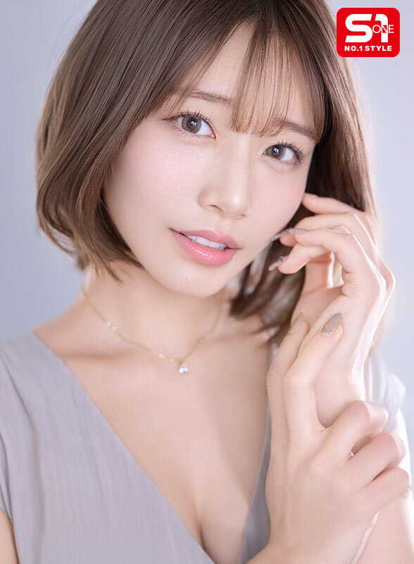 河北彩花の尊い美顔を心おきなく拝みたい。 サンプル