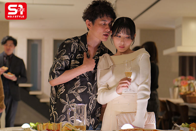 同窓会から始まった裏切りNTR 最低クズ元彼の絶倫ピストンに10年ぶりに滅茶苦茶狂わされ人生で一番乱れ堕ちた最低な私。 金松季歩