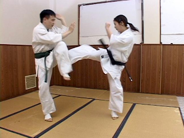 SNYD-073 第 4 部分 - 75 分钟