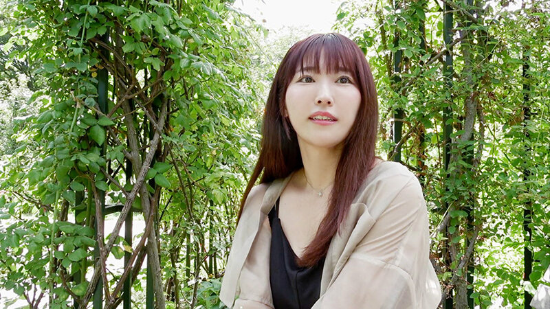 人妻の浮気心 松本菜奈実 1枚目