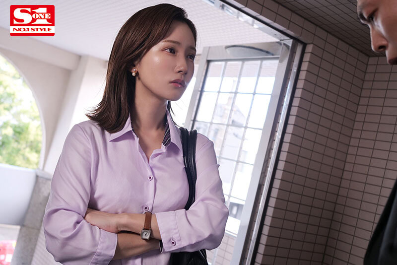 Mosaic SONE-051 A Proud Female Boss (who Works For A Condominium Management Company) Complains To The House Of An Old Man Who Lives In A Trash Room. As A Subordinate, I Got A Smug Erection That Made Me So Happy To See My Hated Boss Being Defiled. Minami Kojima