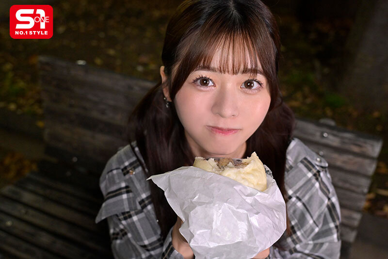 SONE-701 第 12 部分 - 107 分钟