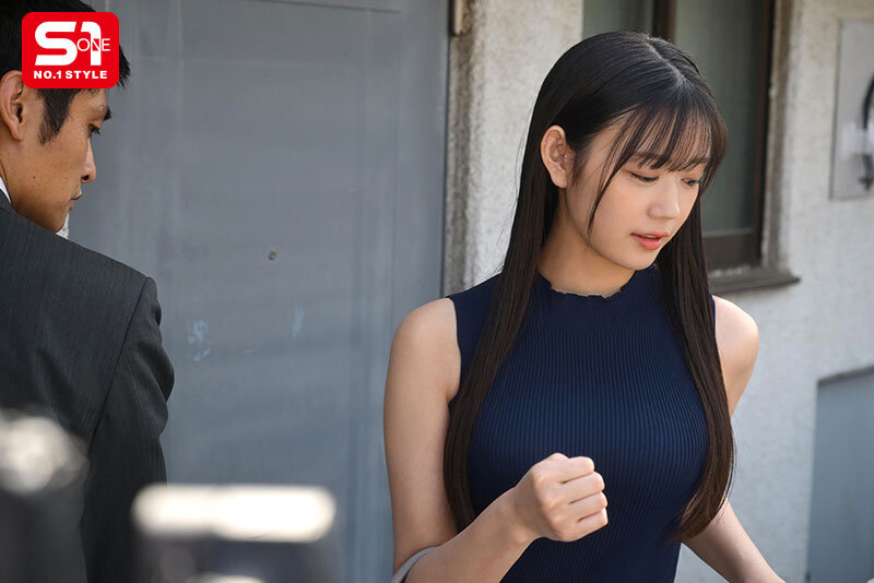 毎日アパートの廊下ですれ違う清楚可憐な女子大生の裏顔は大量媚薬に漬けられたガンギマリ発情娘 明日葉みつは 3枚目