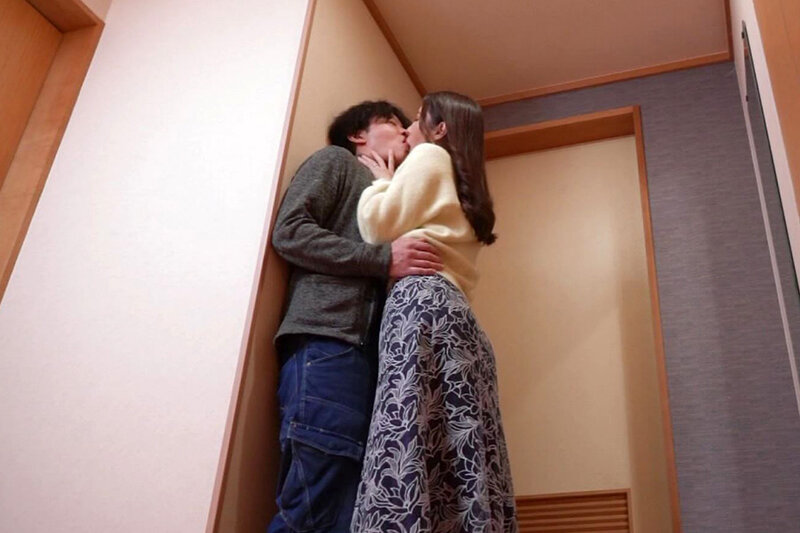いつでもどこでも人妻オナホ したがり温泉旅行 水端あさみ 画像9
