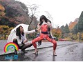 露出調教聖水レズビアン 堀内秋美×北島玲×池上桜子 - FANZA版サンプル画像