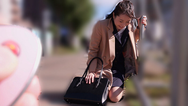 就活格付けリモバイ奥手な隠れ美人学生がマジイキ連発都内で就活に悩む松丸さんを郊外でベロチュー連れ回し猥褻とびっこ調教で赤面イキ潮悶絶で盛り上がったあげく…松丸香澄 22歳 画像3