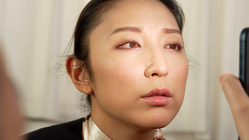 じんかくそうさ洗脳催● 人妻出張エステティシャンが死ぬほど嫌いな爺チ○ポに発情し下品洗脳でイカされた36歳主婦編 本真ゆり
