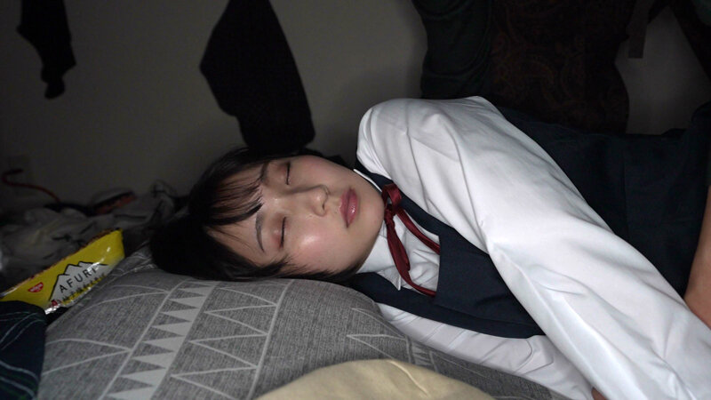 【天然GカップJ系】強○クスリ漬け 教え子の巨乳J系を拉致って●物過剰で制裁！糸井瑠花