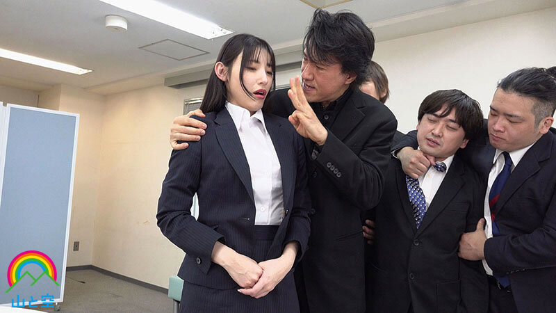 僕の身代わりに悪質クレーム謝罪で土下座してくれた同僚OLがカスハラ共同便女にされているのを見て思わず…クズ勃起 森沢かな 画像3