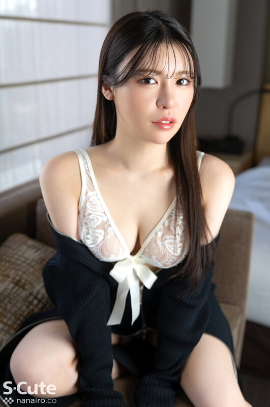チ○コの前では淫らで大胆。箱入り音大生素顔のSEX 黒島玲衣 画像3