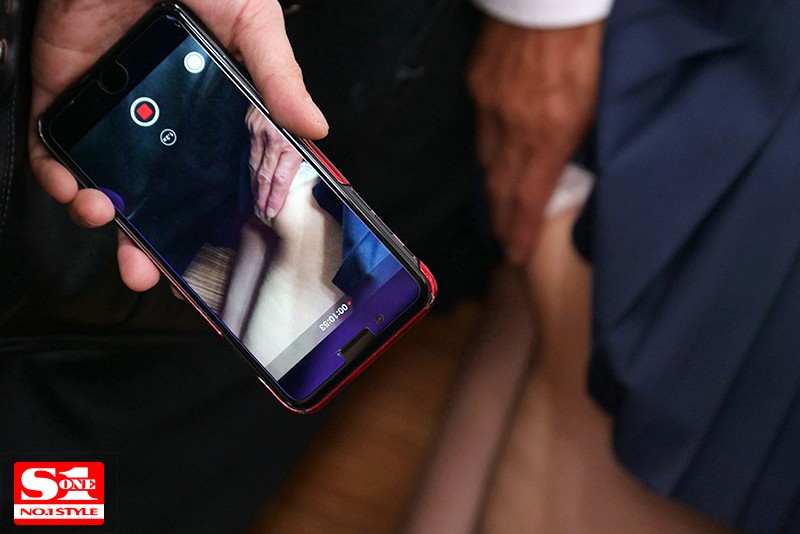 SSNI-286 パート 1 - 30 分